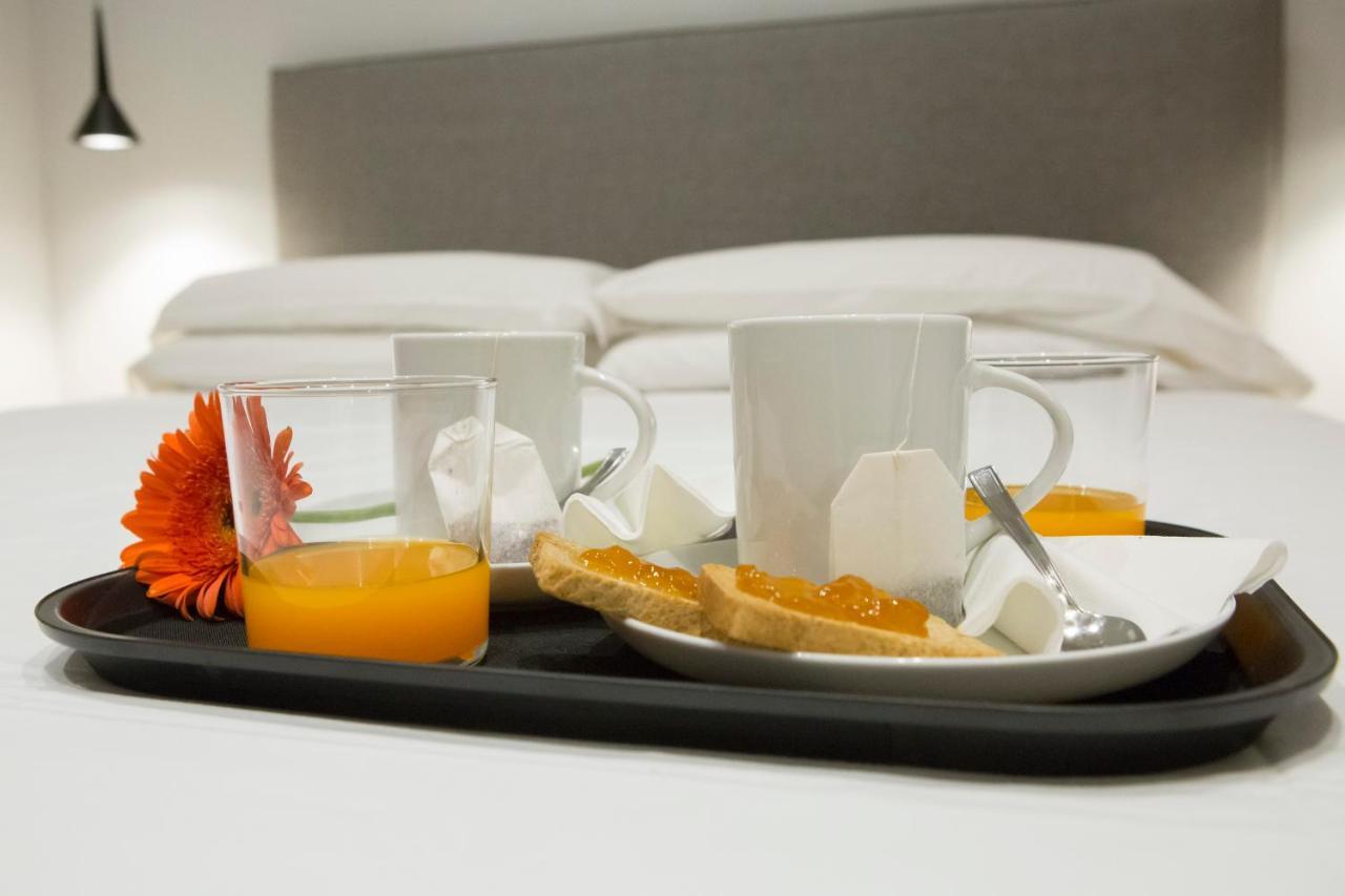 Camera Matrimoniale Small con Letto alla Francese